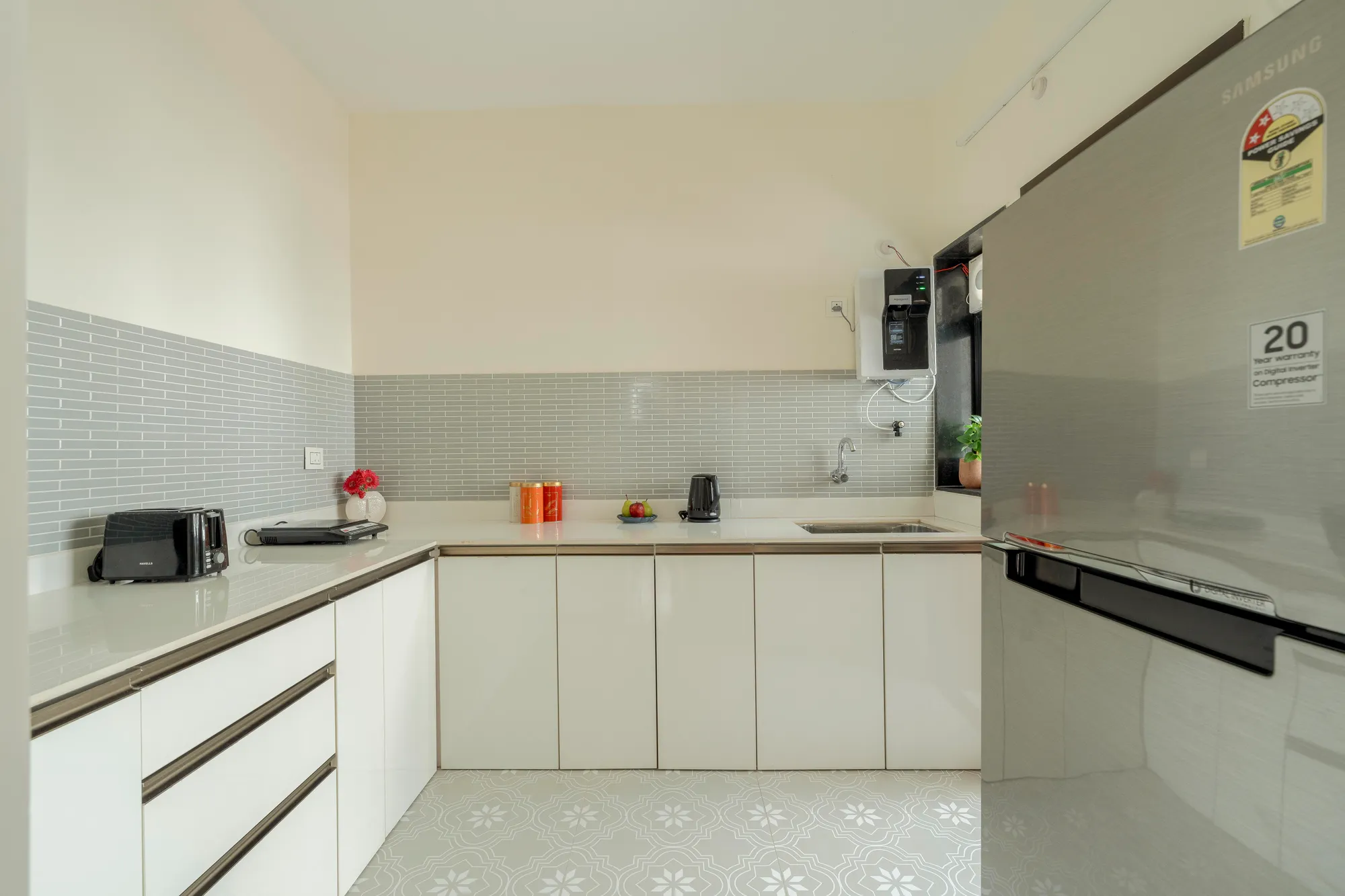 Pelican by @thekiwistays | 1BHK | Beach | Pool photo 19