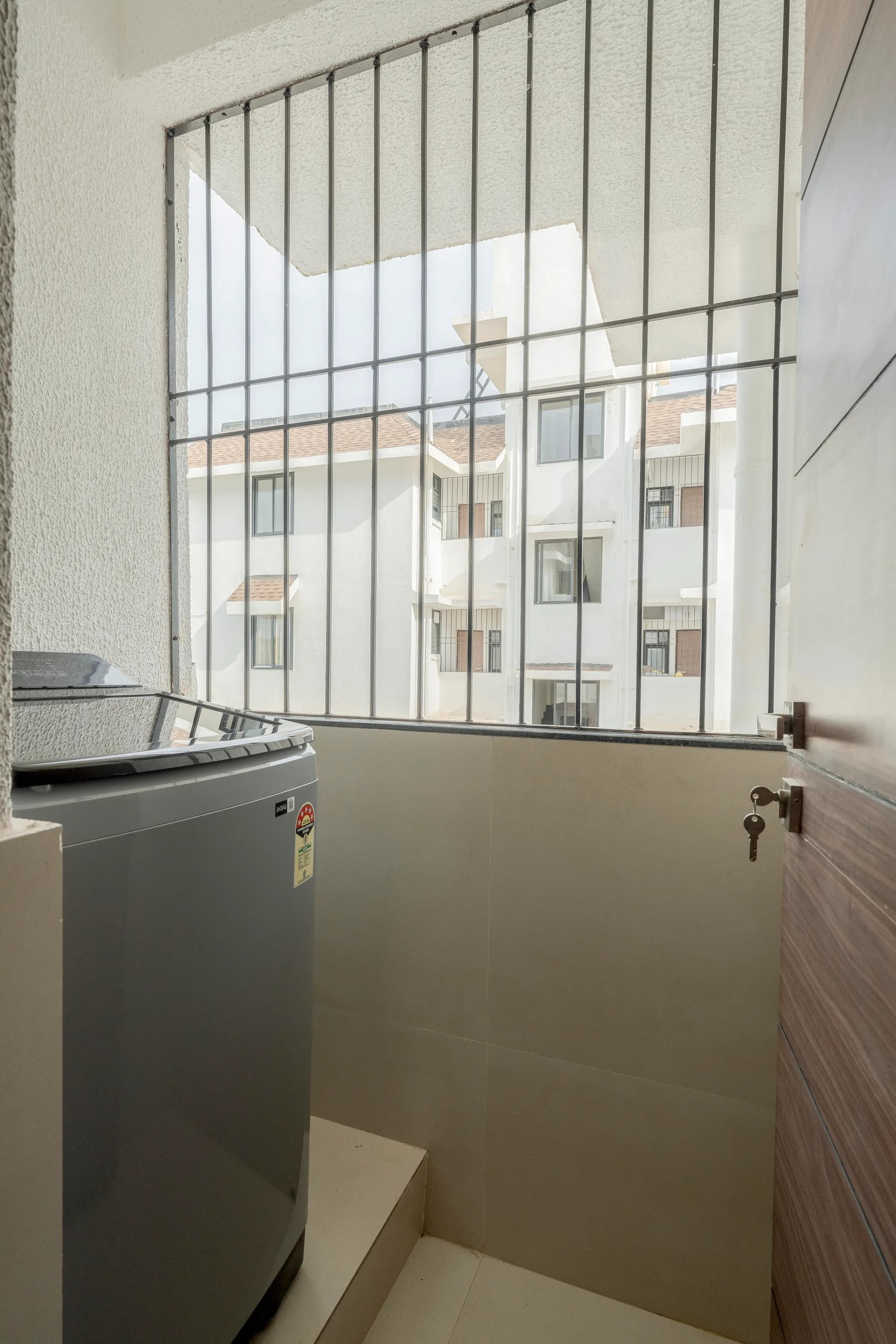 Pelican by @thekiwistays | 1BHK | Beach | Pool photo 22