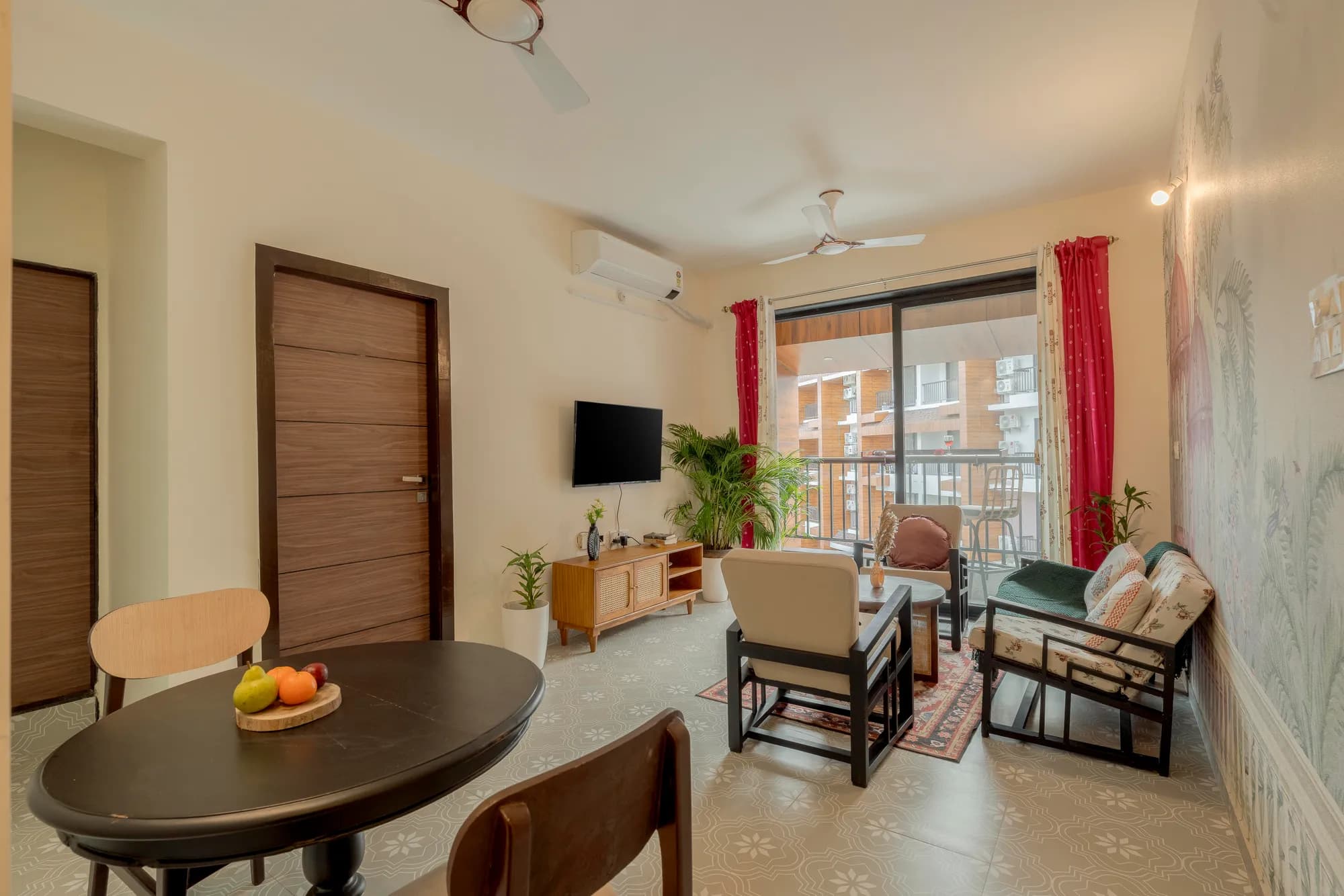 Pelican by @thekiwistays | 1BHK | Beach | Pool photo 4