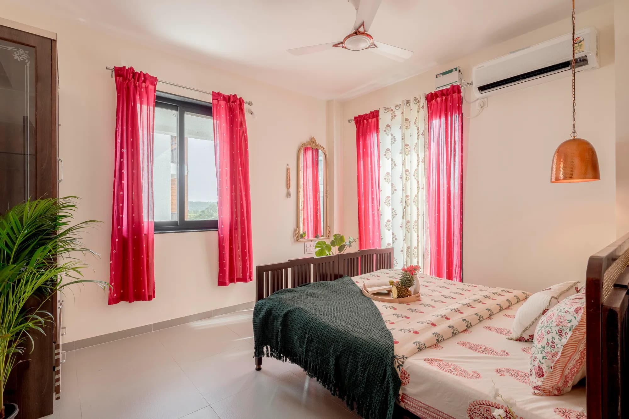 Pelican by @thekiwistays | 1BHK | Beach | Pool