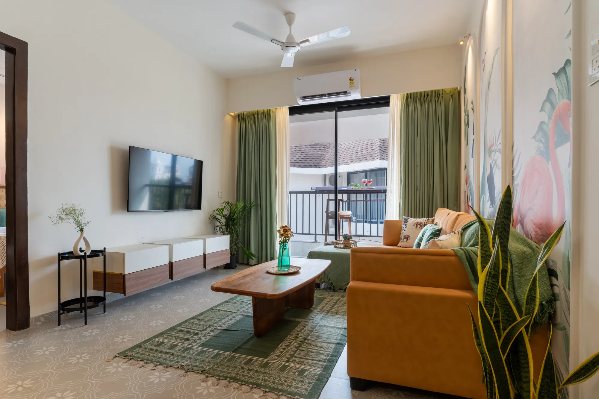 Mellow Mango photo 9