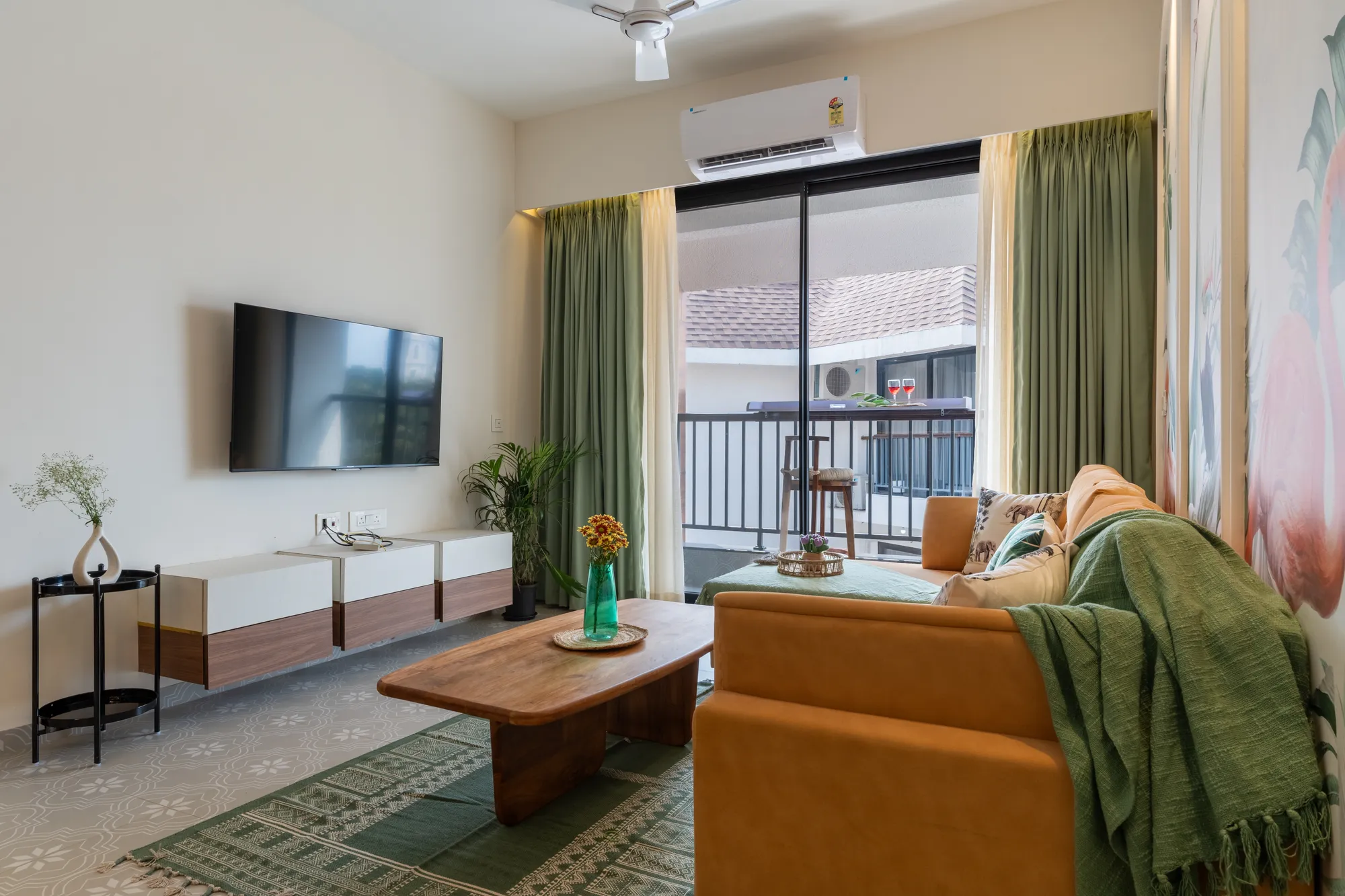 Mellow Mango photo 10