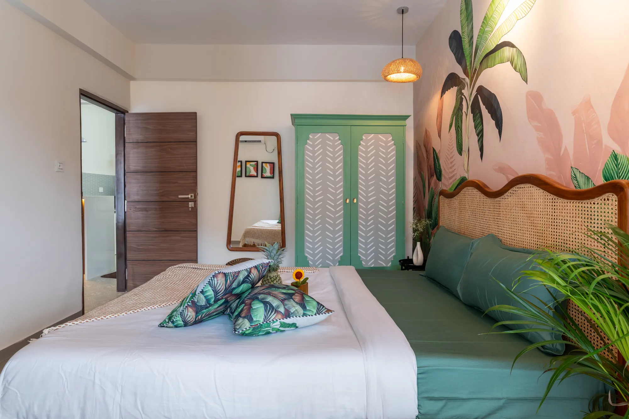 Mellow Mango photo 23