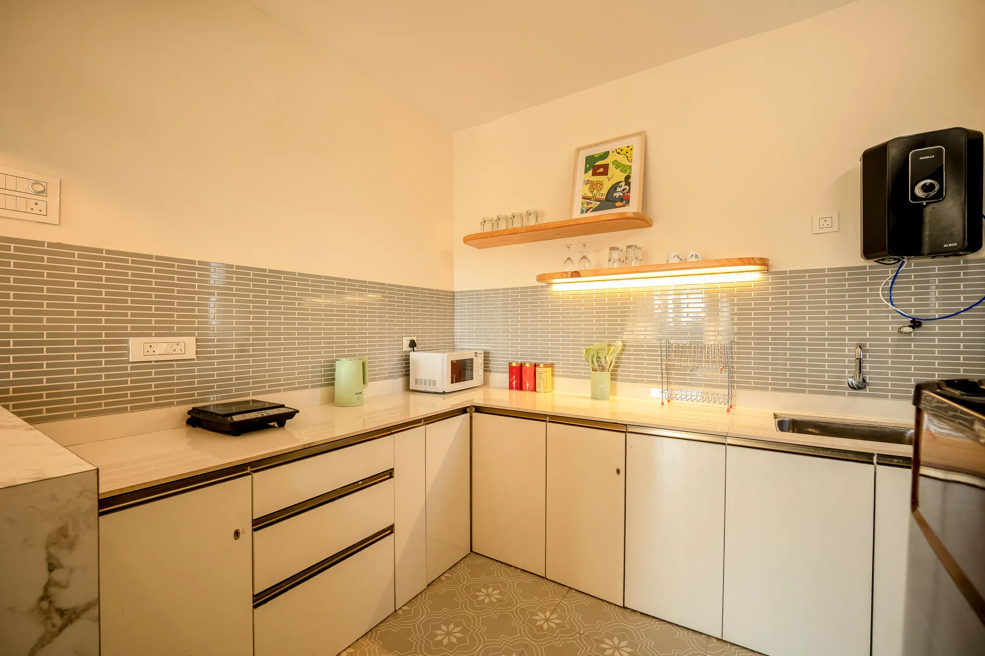 Green Goose | 1BHK | Nr. Beach by @thekiwistays photo 16