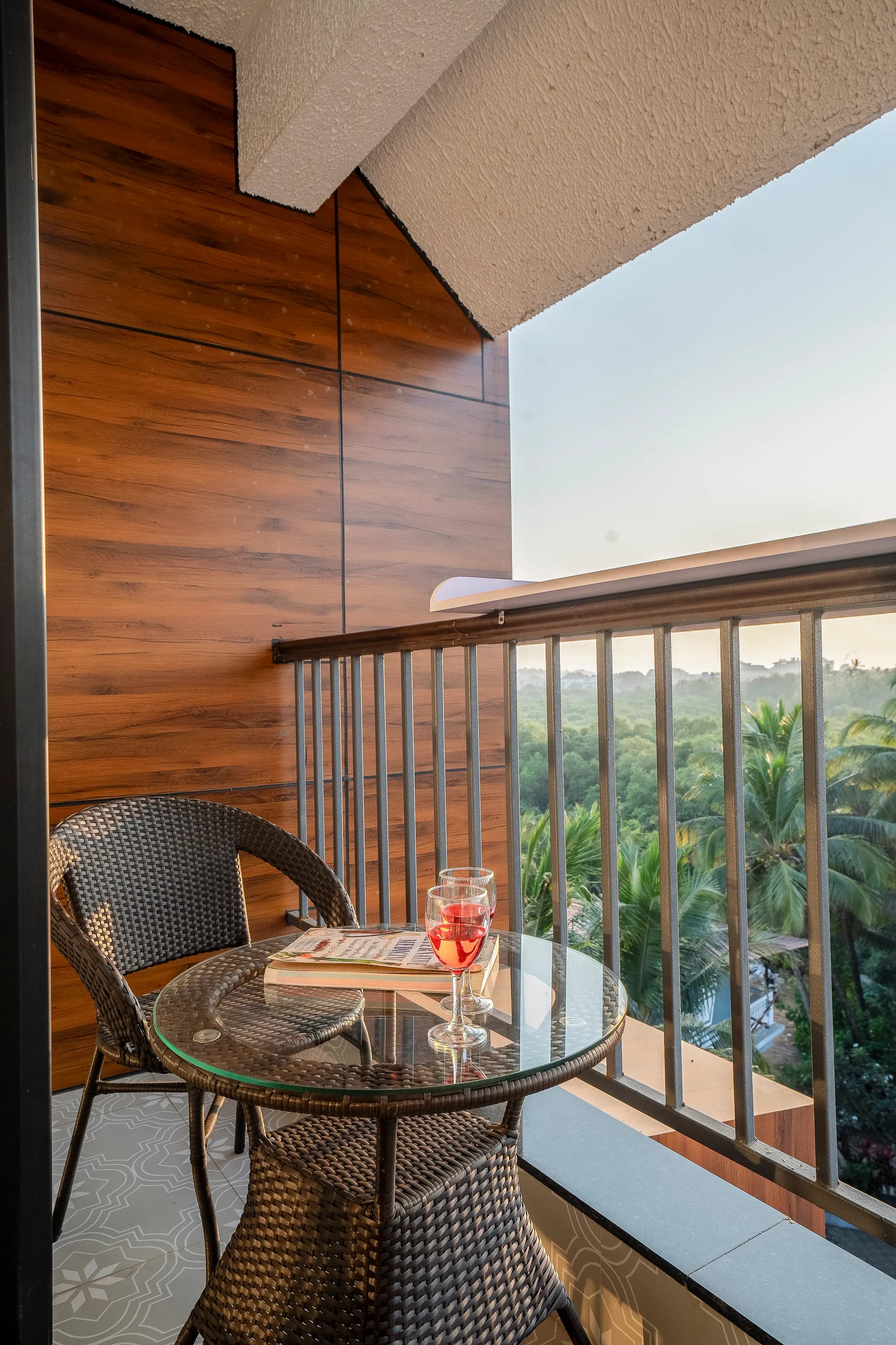 Green Goose | 1BHK | Nr. Beach by @thekiwistays photo 33