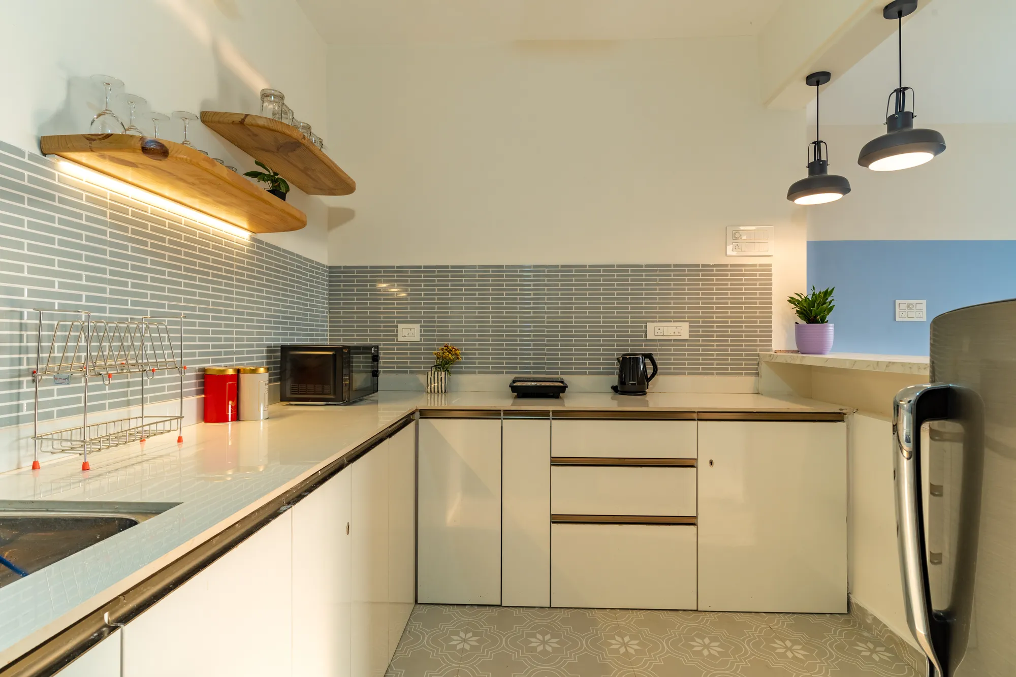 Summer Sky | 1BHK | Pool @thekiwistays photo 11