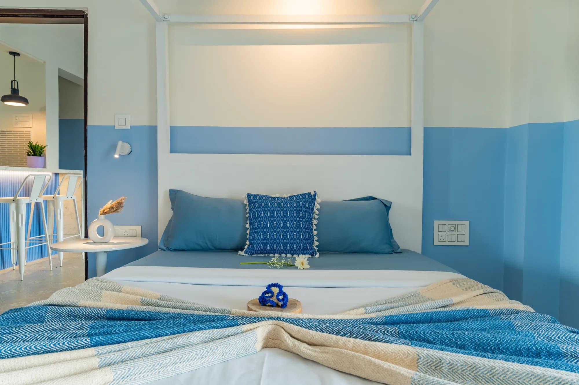 Summer Sky | 1BHK | Pool @thekiwistays photo 15