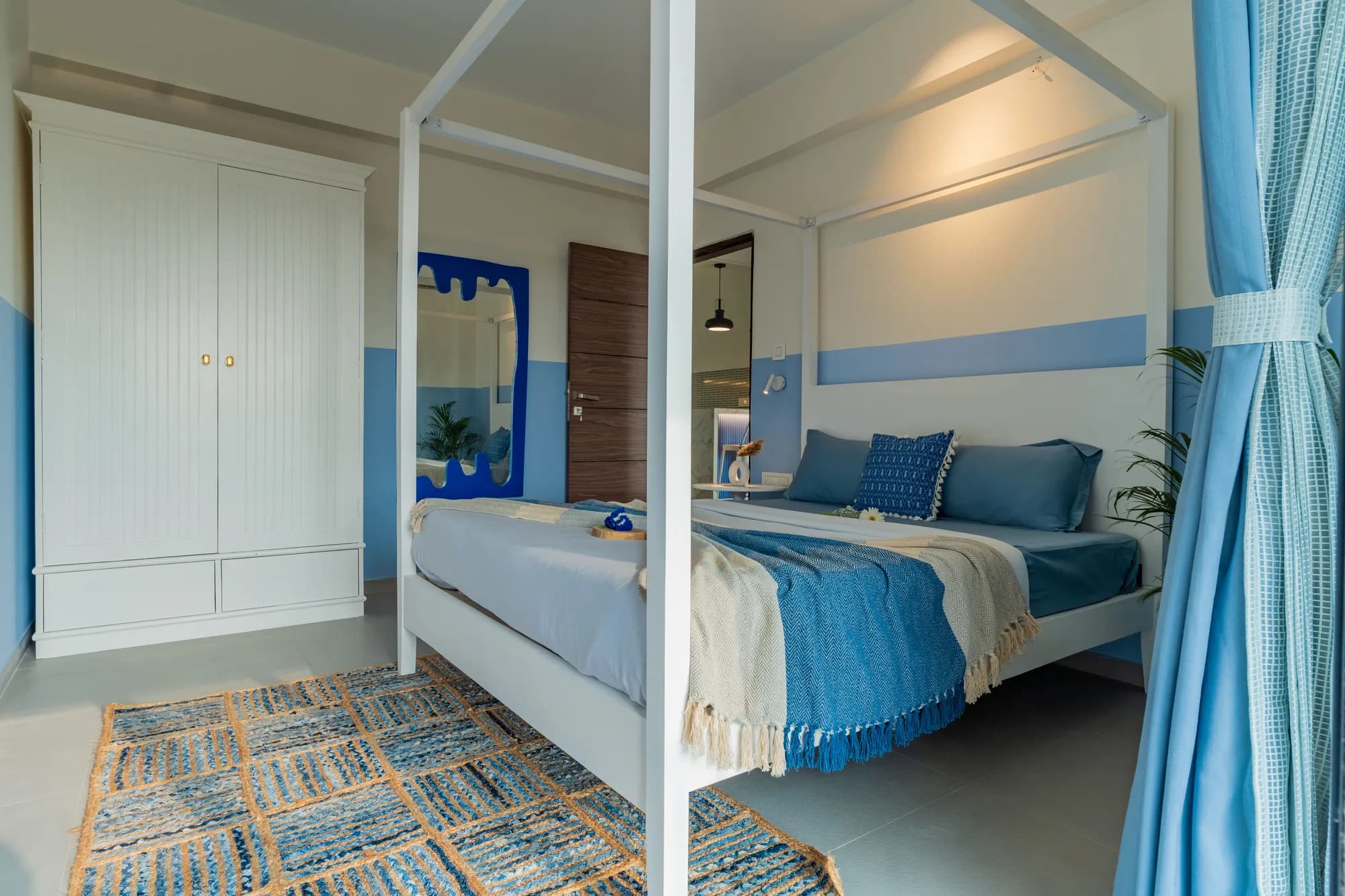 Summer Sky | 1BHK | Pool @thekiwistays photo 16